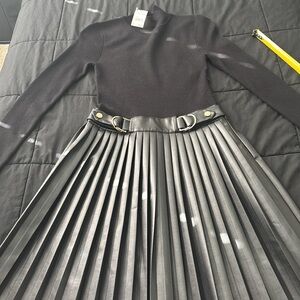 Cache XS women’s black dress.